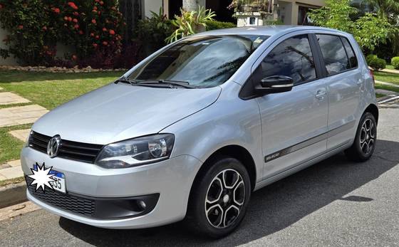 VOLKSWAGEN FOX 1.6 MI SELEÇÃO 8V FLEX 4P MANUAL VOLKSWAGEN FOX 1.6 MI SELEÇÃO 8V FLEX 4P MANUAL